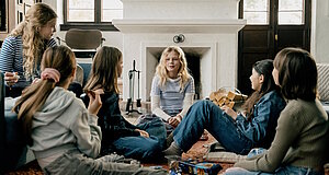 Szenenbild aus dem Film „Mira“ Szenenbild aus dem Film „Mira“