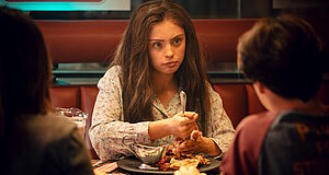 Szenenbild aus dem Film „Woodwalkers 2“ Szenenbild aus dem Film „Woodwalkers 2“