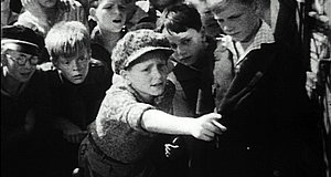 Szenenbild aus dem Film „Emil und die Detektive“