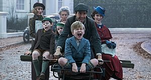 Szenenbild aus dem Film „Mary Poppins Rückkehr“
