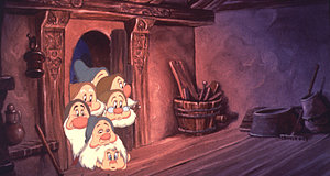 Szenenbild aus dem Film „Schneewittchen und die sieben Zwerge“