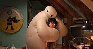 Szenenbild aus dem Film „Baymax - Riesiges Robowabohu“