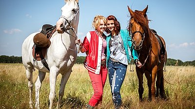 Szenenbild aus dem Film „Bibi & Tina - Voll verhext“