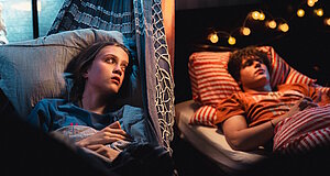 Szenenbild aus dem Film „Die Kinder aus der Silberstraße“