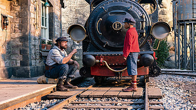 Szenenbild aus dem Film „Jim Knopf und Lukas der Lokomotivführer“