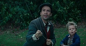 Szenenbild aus dem Film „Mary Poppins Rückkehr“
