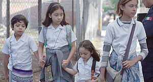 Video zum Film „Radical – Eine Klasse für sich“