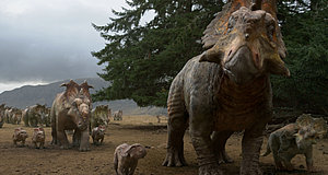 Szenenbild aus dem Film „Dinosaurier 3D – Im Reich der Giganten“