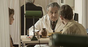 Szenenbild aus dem Film „Ein Sack voll Murmeln“